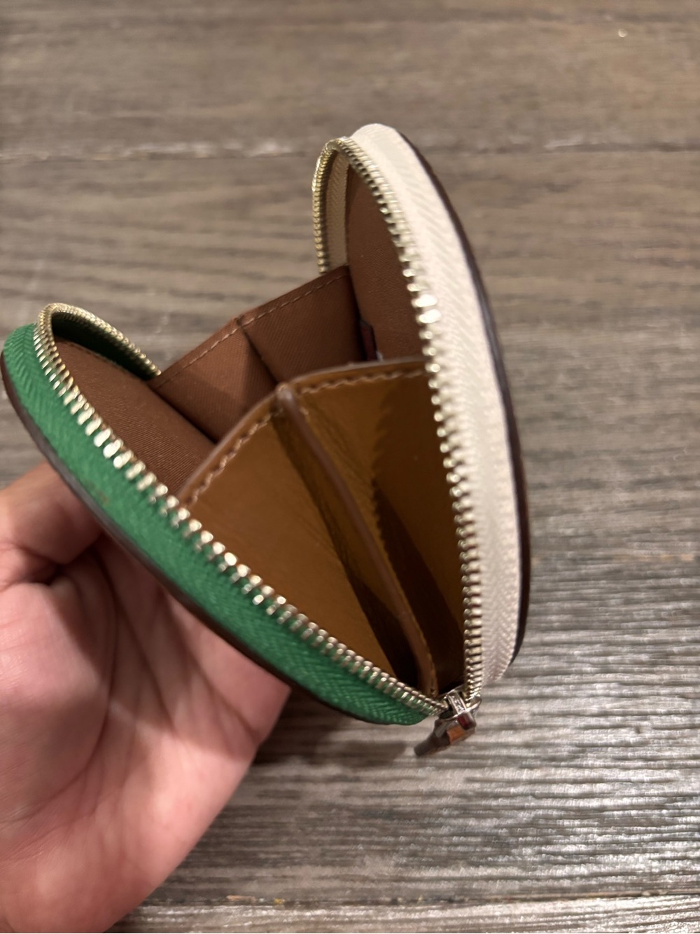 Coach- NWOT! RARE Brown Leather Round Zip Coin Wallet with Green Cactus Patch - Picture 10 of 10